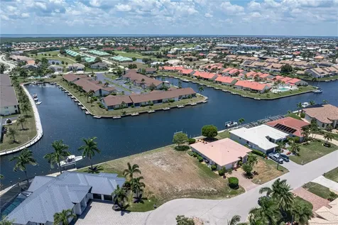 1474 Kittiwake Drive Punta Gorda FL 33950