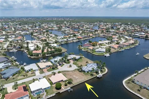 1474 Kittiwake Drive Punta Gorda FL 33950