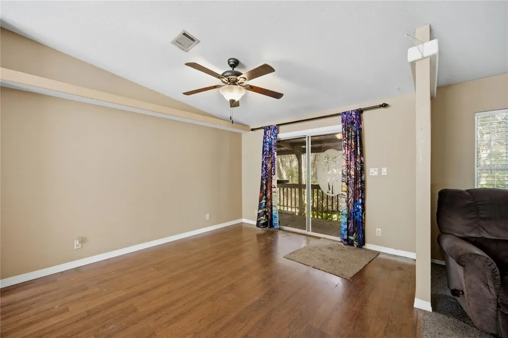 819 Lenore Avenue Interlachen FL 32148