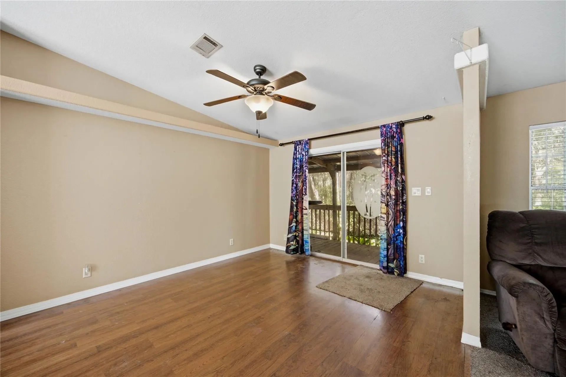 819 Lenore Avenue Interlachen FL 32148