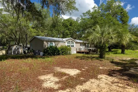 819 Lenore Avenue Interlachen FL 32148