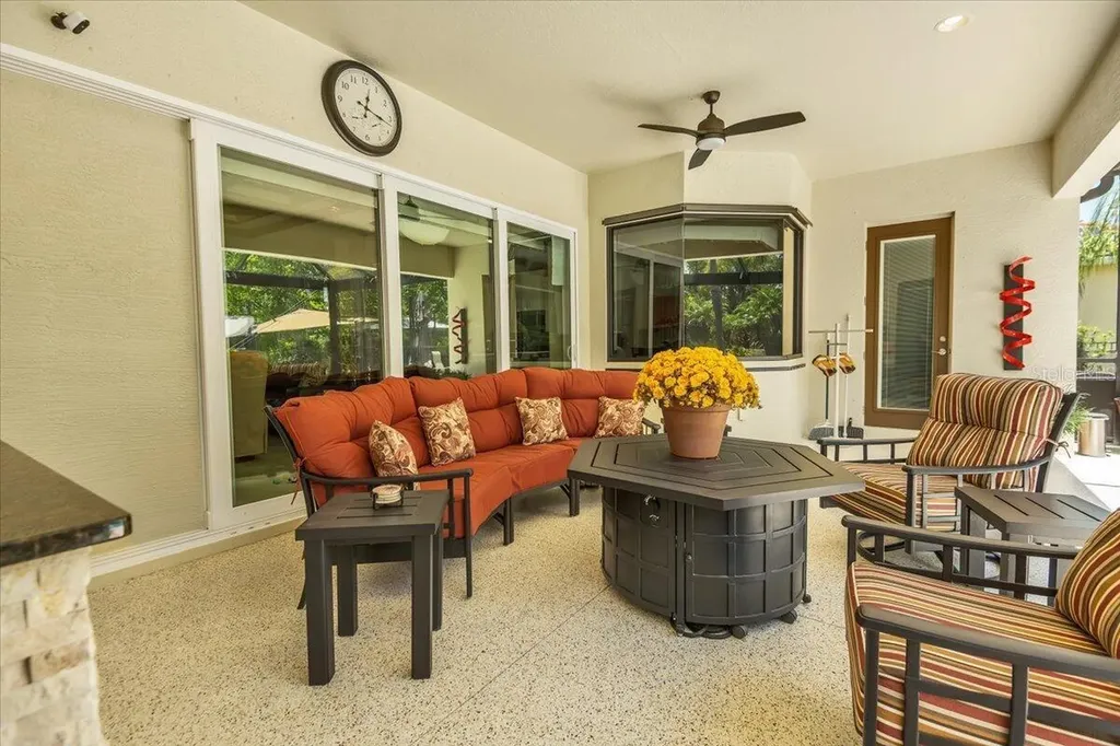 957 145th Street Circle NE Bradenton FL 34212
