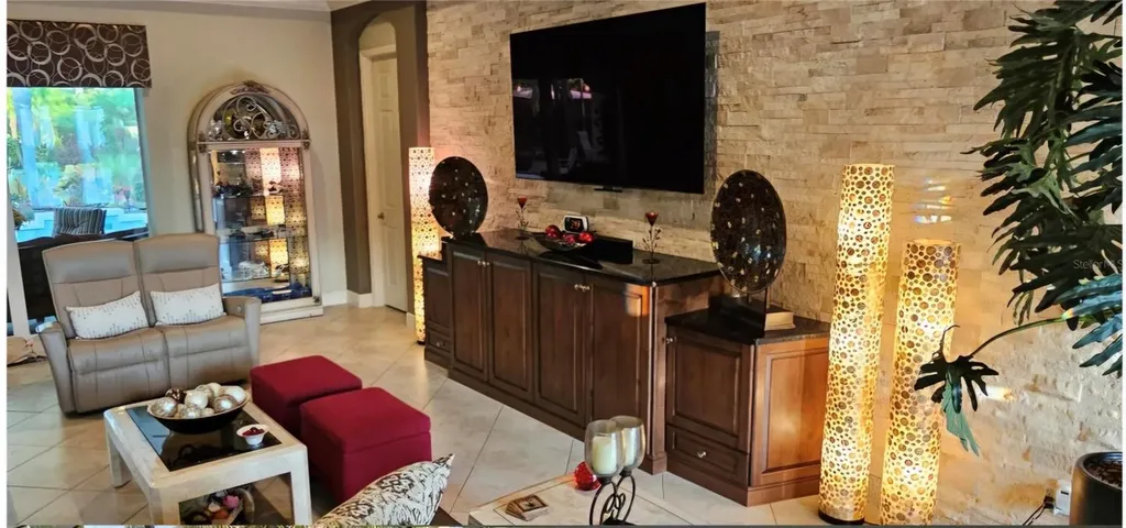 957 145th Street Circle NE Bradenton FL 34212