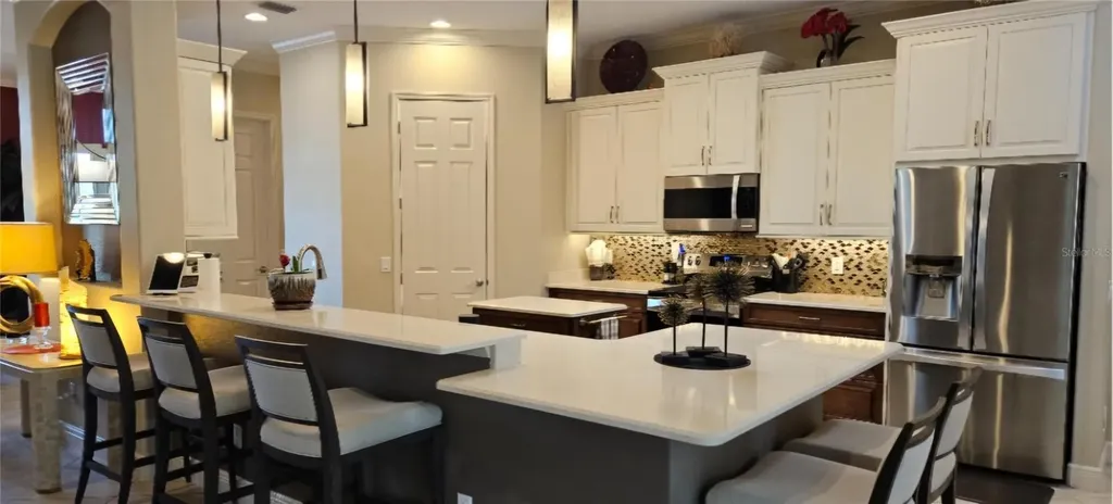 957 145th Street Circle NE Bradenton FL 34212