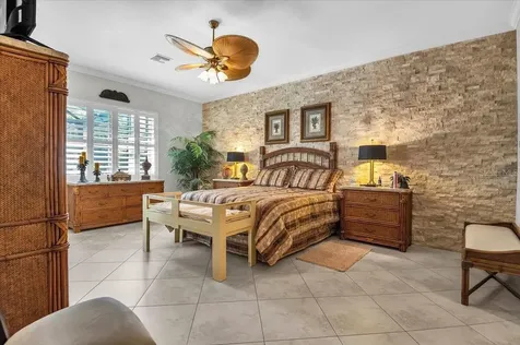 957 145th Street Circle NE Bradenton FL 34212