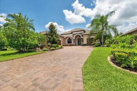 957 145th Street Circle NE Bradenton FL 34212
