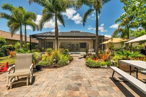 957 145th Street Circle NE Bradenton FL 34212