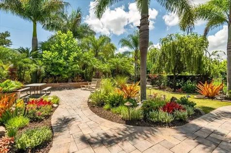 957 145th Street Circle NE Bradenton FL 34212