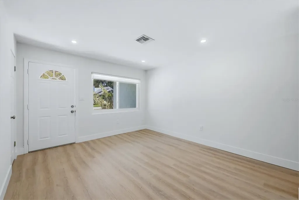 1350 15th Street Sarasota FL 34236