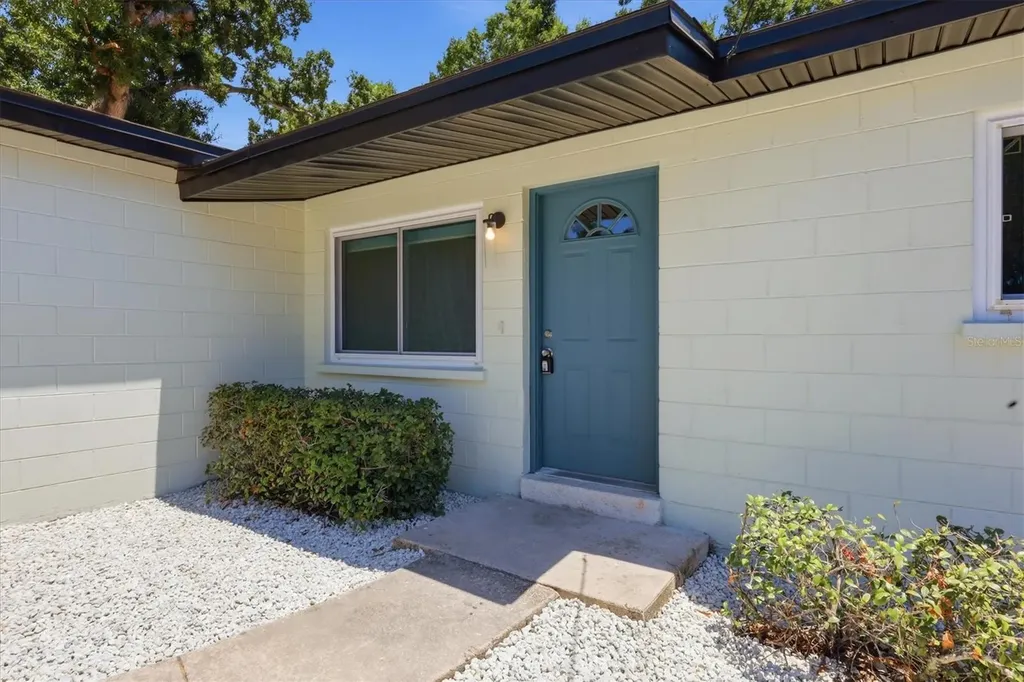 1350 15th Street Sarasota FL 34236
