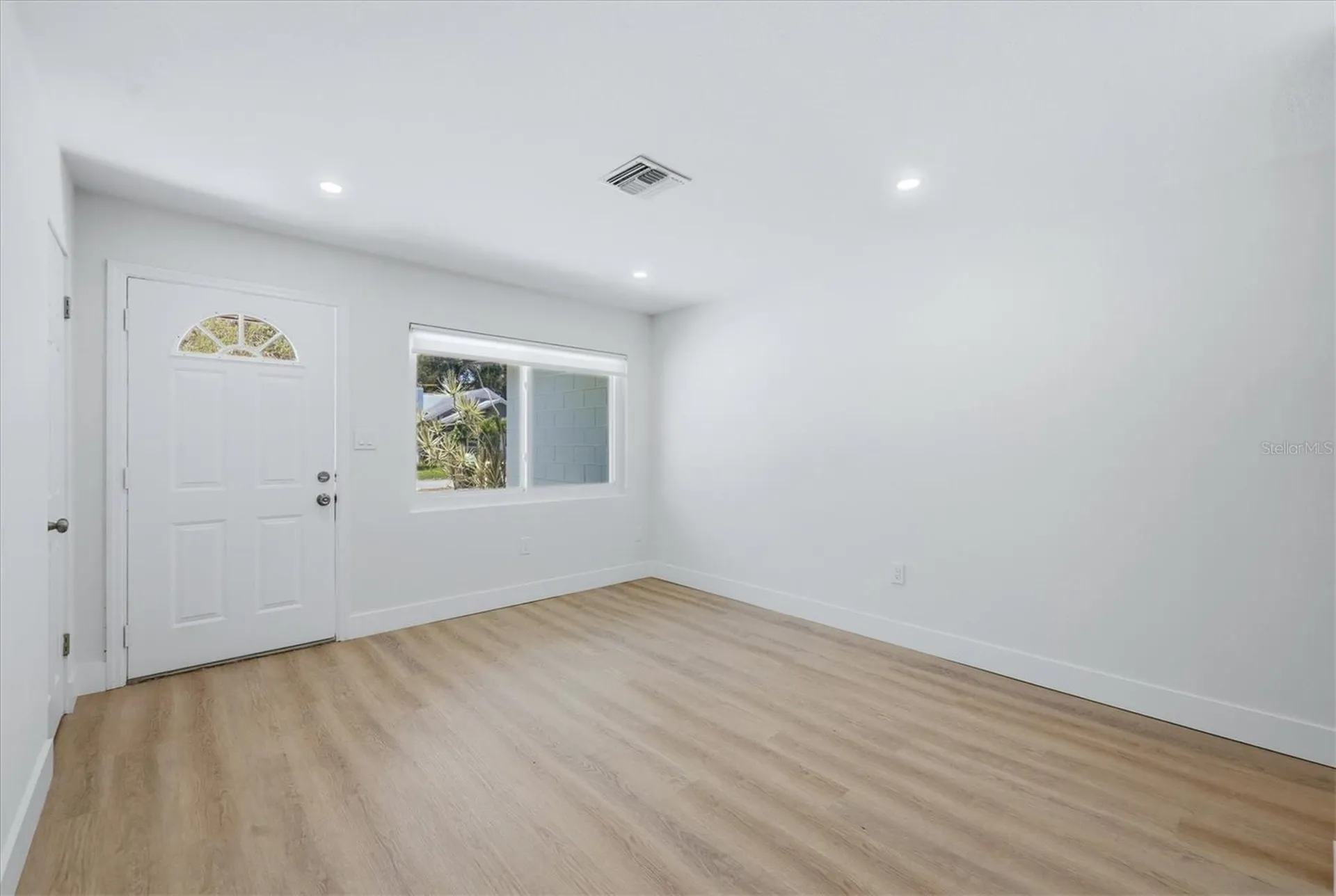 1350 15th Street Sarasota FL 34236
