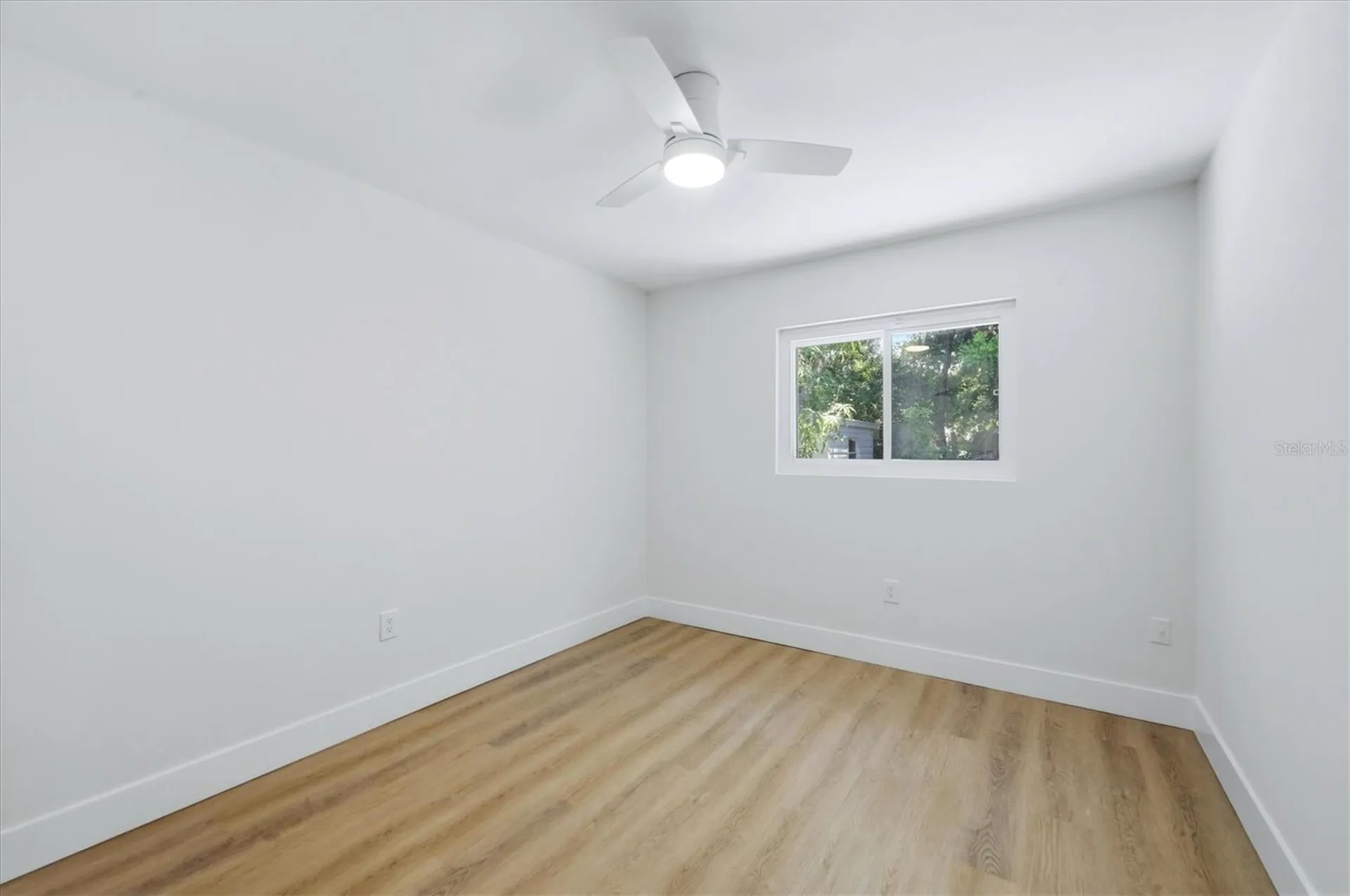 1350 15th Street Sarasota FL 34236