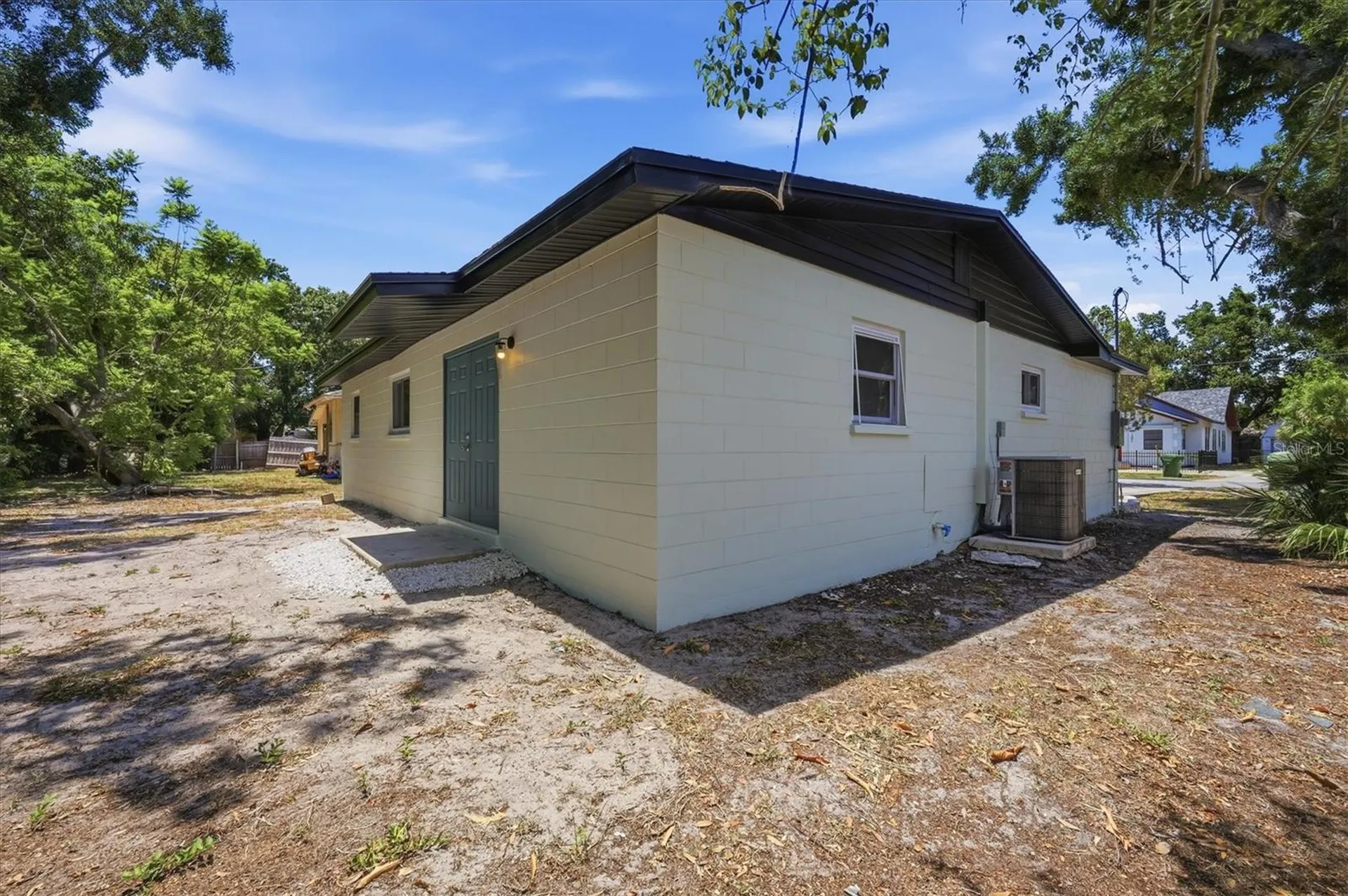 1350 15th Street Sarasota FL 34236