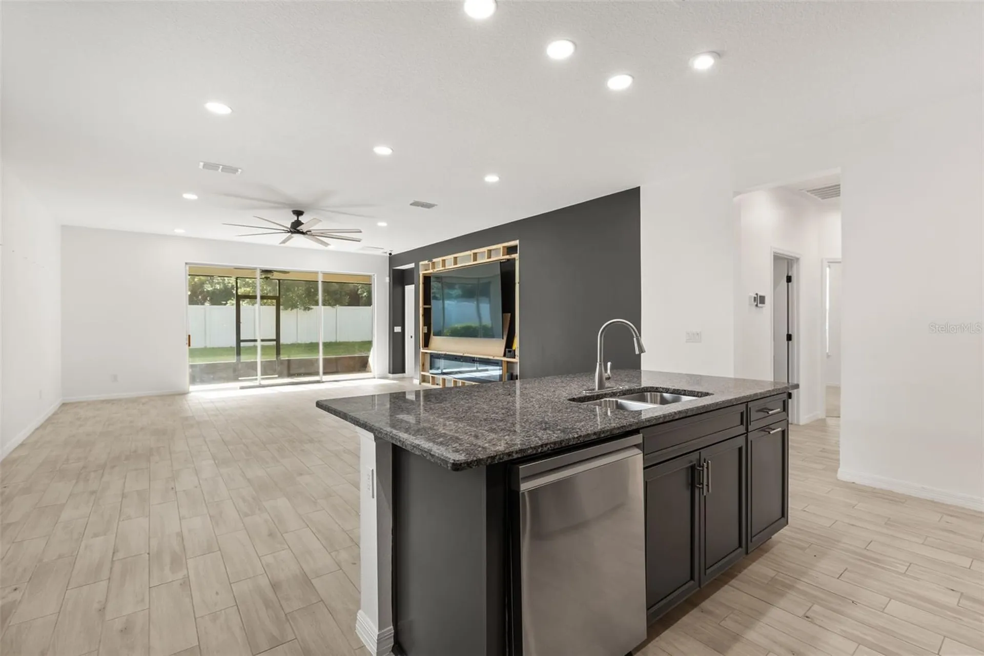 1151 Lakeside Estates Drive Apopka FL 32703