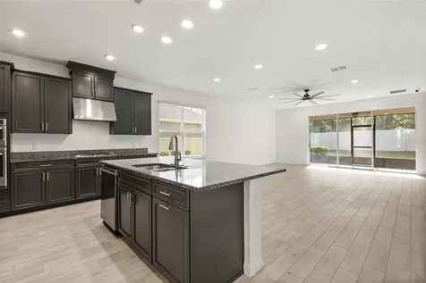 1151 Lakeside Estates Drive Apopka FL 32703