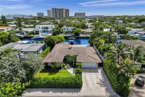 1912 NE 119th Road North Miami FL 33181