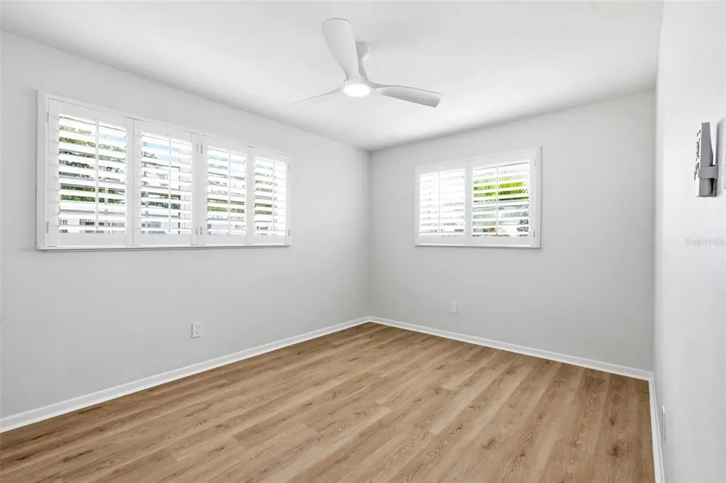 9128 142nd Street Seminole FL 33776