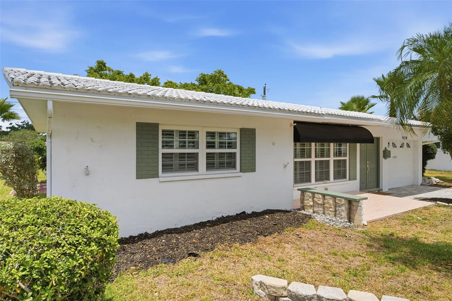 9128 142nd Street Seminole FL 33776