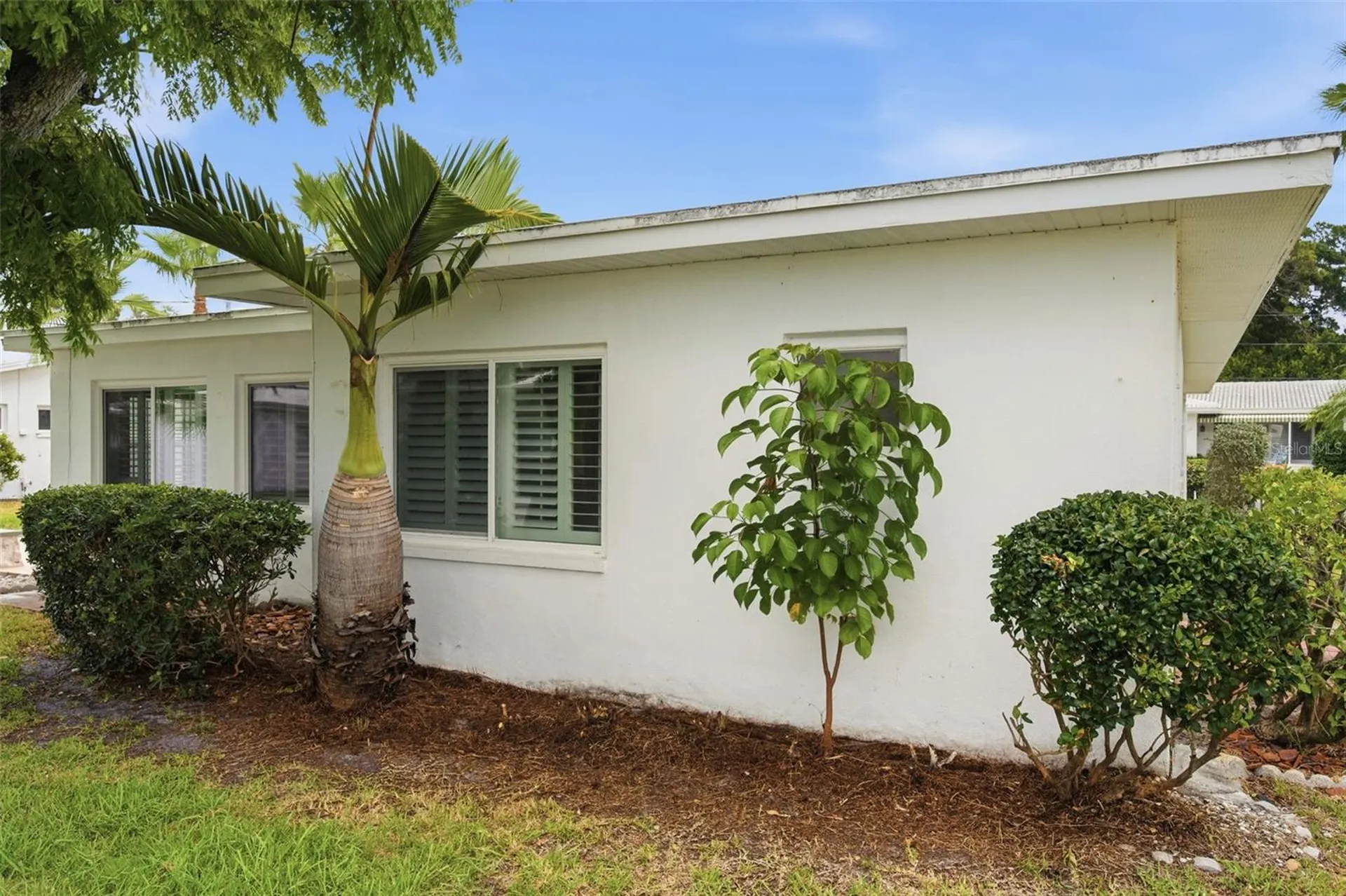 9128 142nd Street Seminole FL 33776