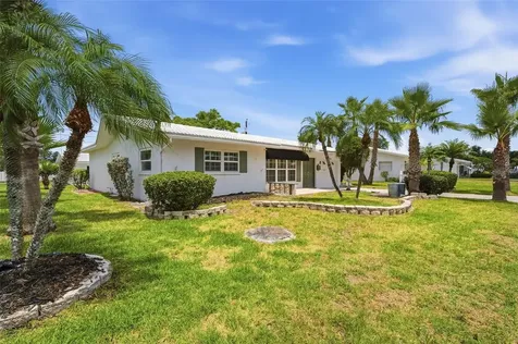 9128 142nd Street Seminole FL 33776