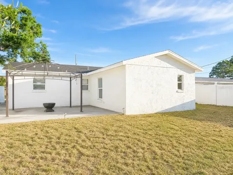 4741 76th Avenue N Pinellas Park FL 33781