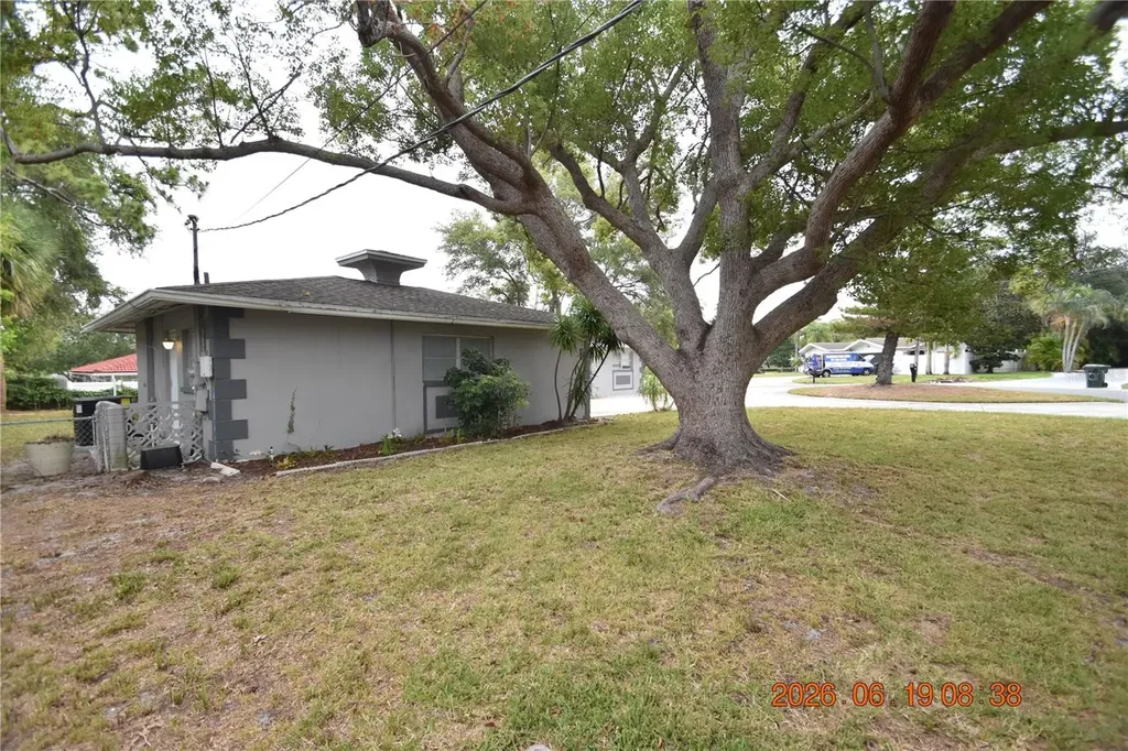 3273 Harbor Lake Drive Largo FL 33770