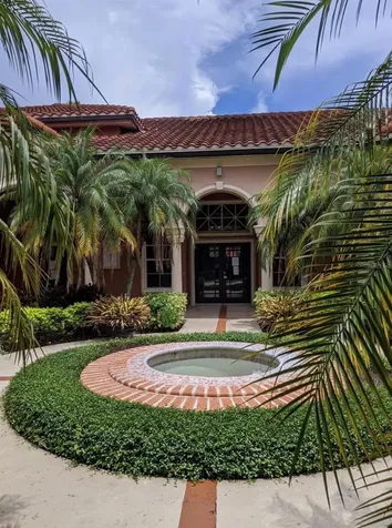 5530 Metrowest Boulevard Orlando FL 32811