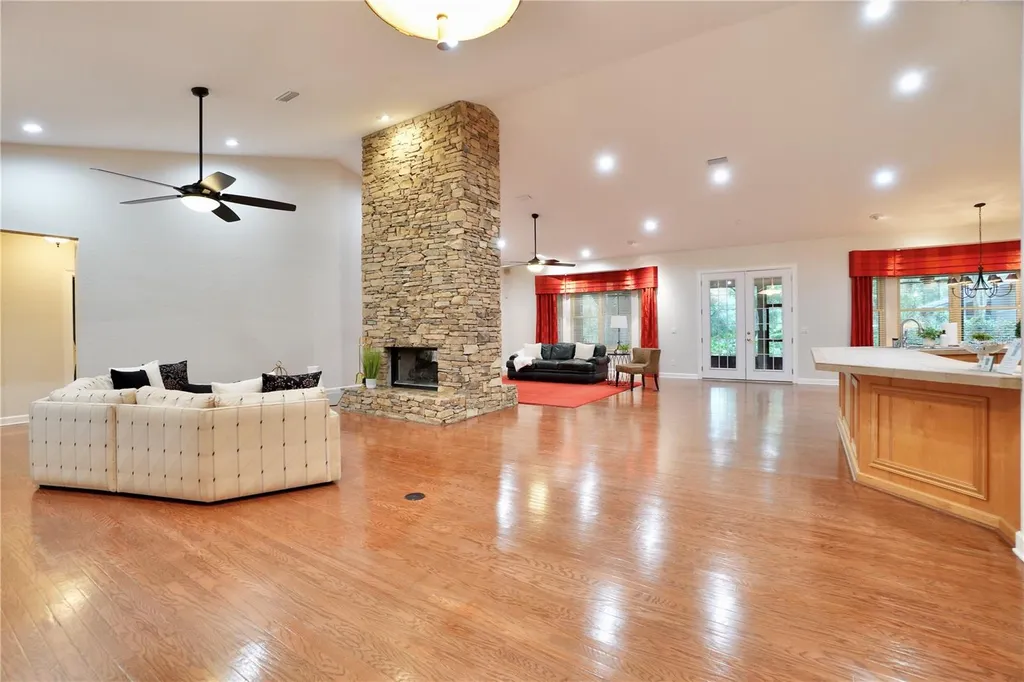 15717 E Oakland Avenue Winter Garden FL 34787