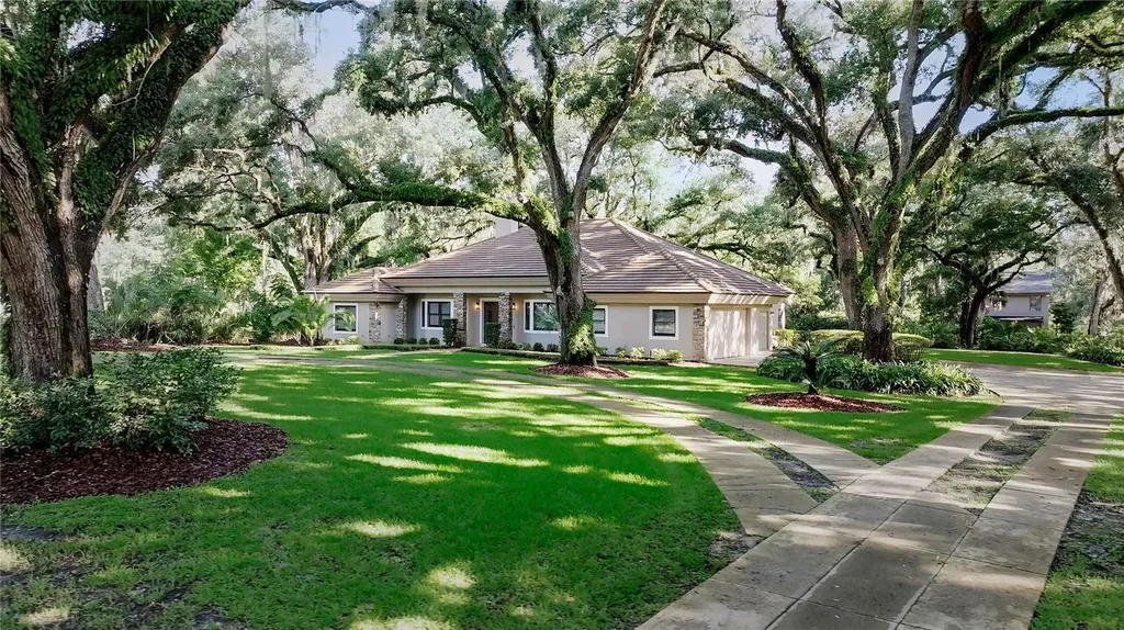15717 E Oakland Avenue Winter Garden FL 34787