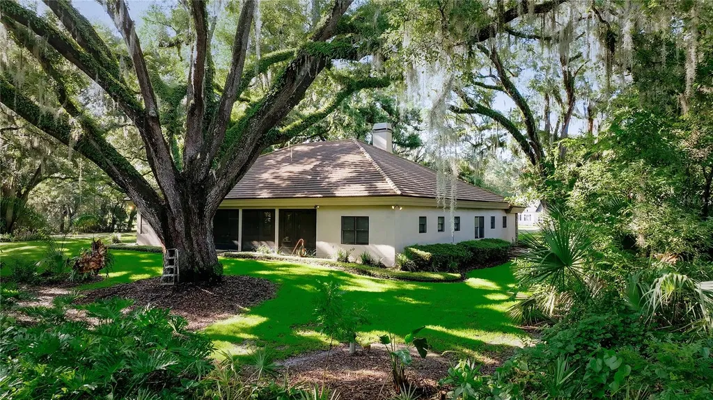 15717 E Oakland Avenue Winter Garden FL 34787