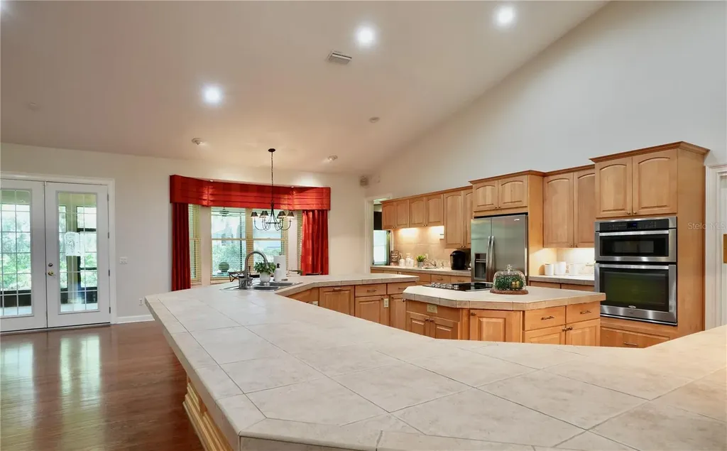 15717 E Oakland Avenue Winter Garden FL 34787