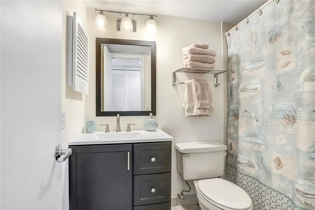 6104 Palma Del Mar Boulevard S St Petersburg FL 33715