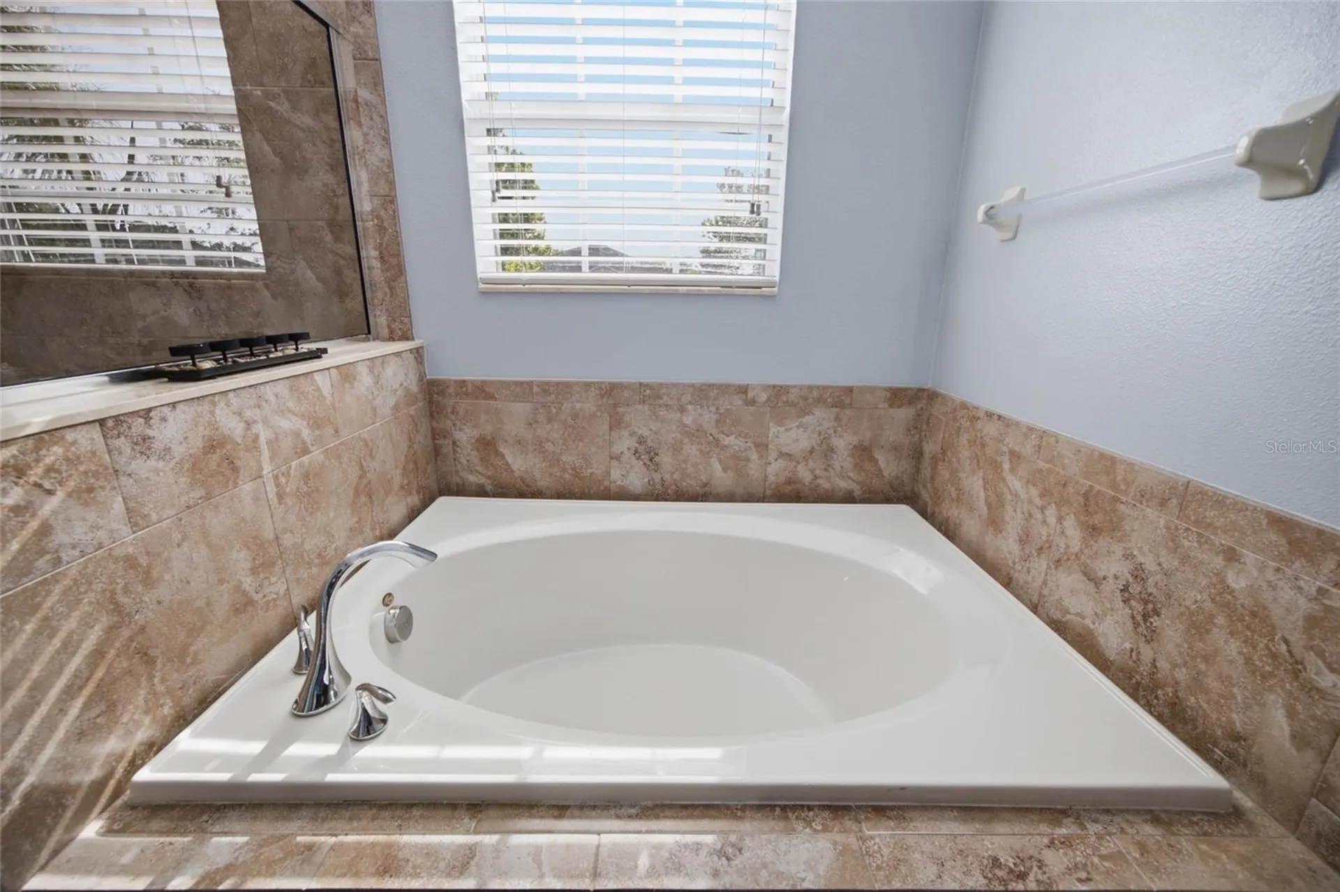 15410 Dakota Sky Place Sun City Center FL 33573