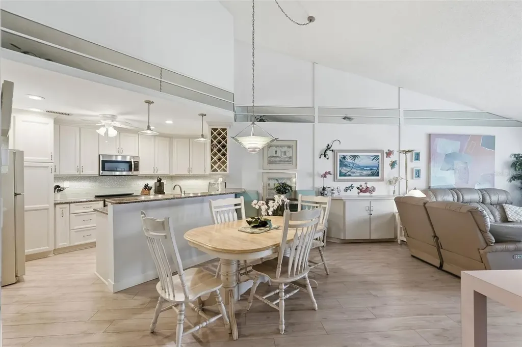 6011 Bahia Del Mar Boulevard St Petersburg FL 33715