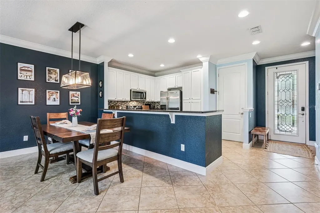 8061 Prestbury Drive Orlando FL 32832