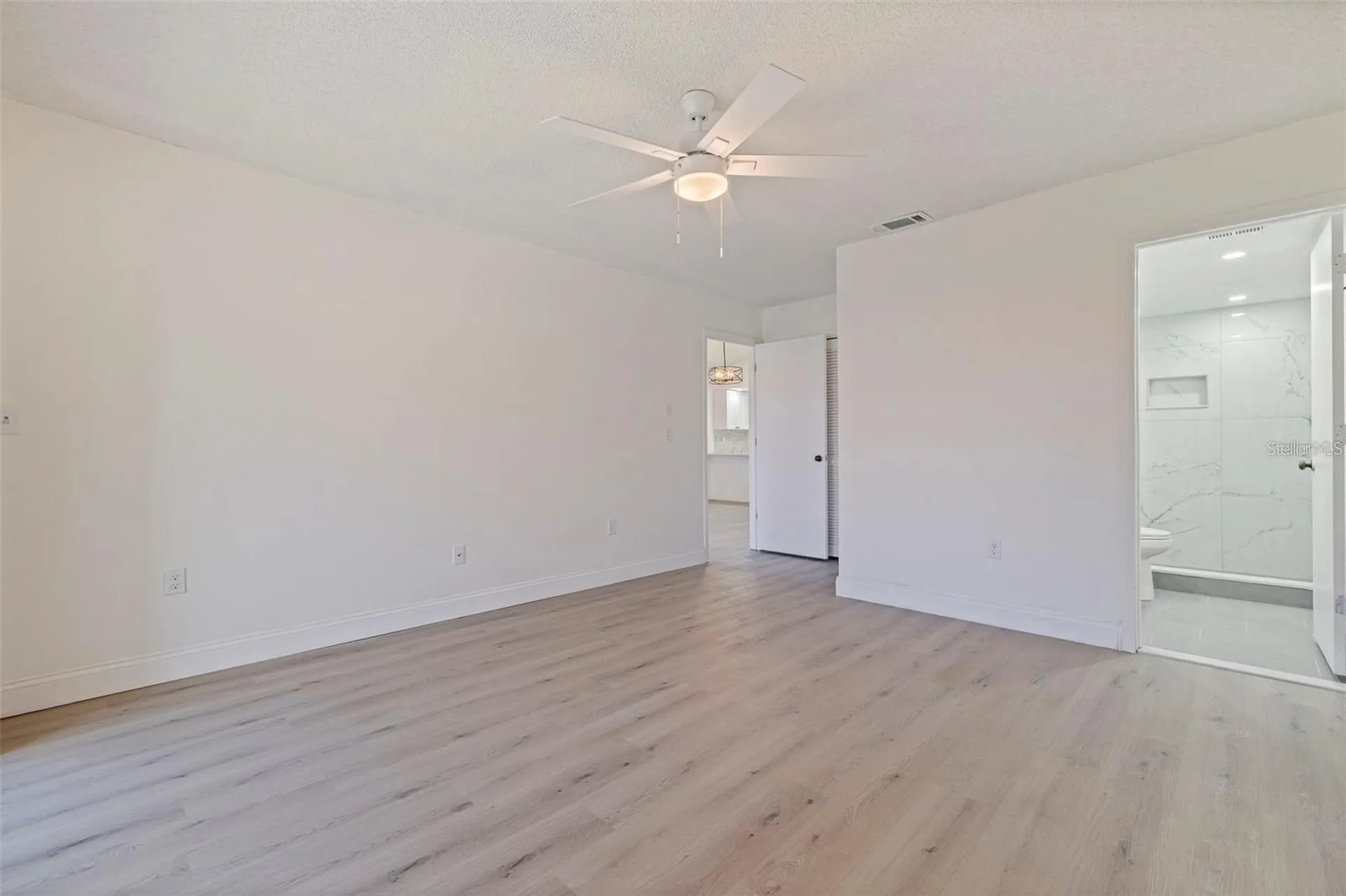 809 Hammock Pine Boulevard Clearwater FL 33761