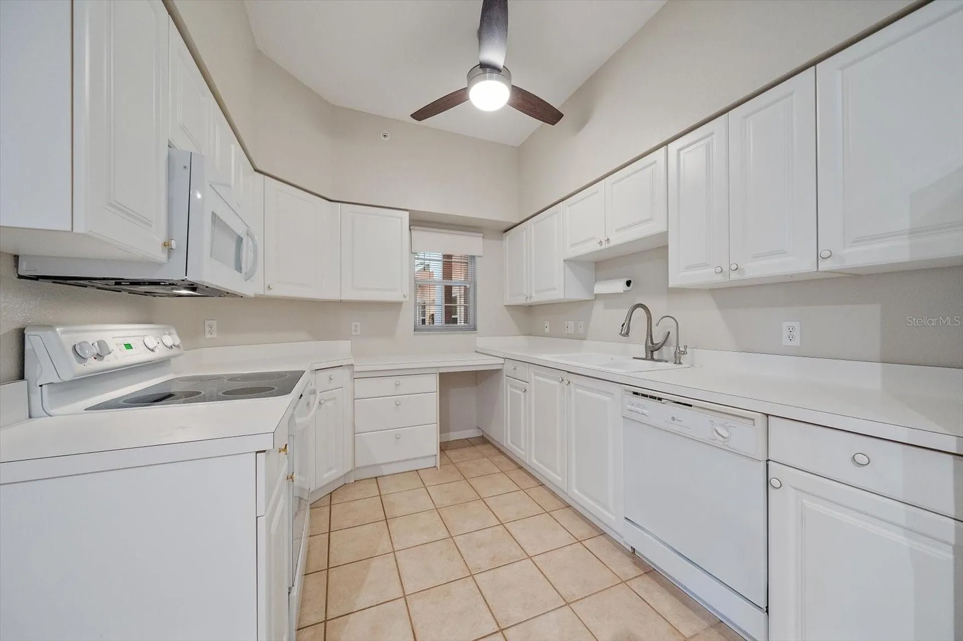 4216 Central Sarasota Parkway Sarasota FL 34238