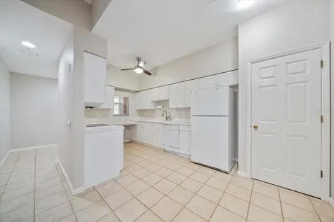 4216 Central Sarasota Parkway Sarasota FL 34238