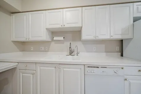 4216 Central Sarasota Parkway Sarasota FL 34238