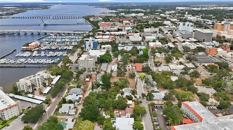 204 15th Street W Bradenton FL 34205