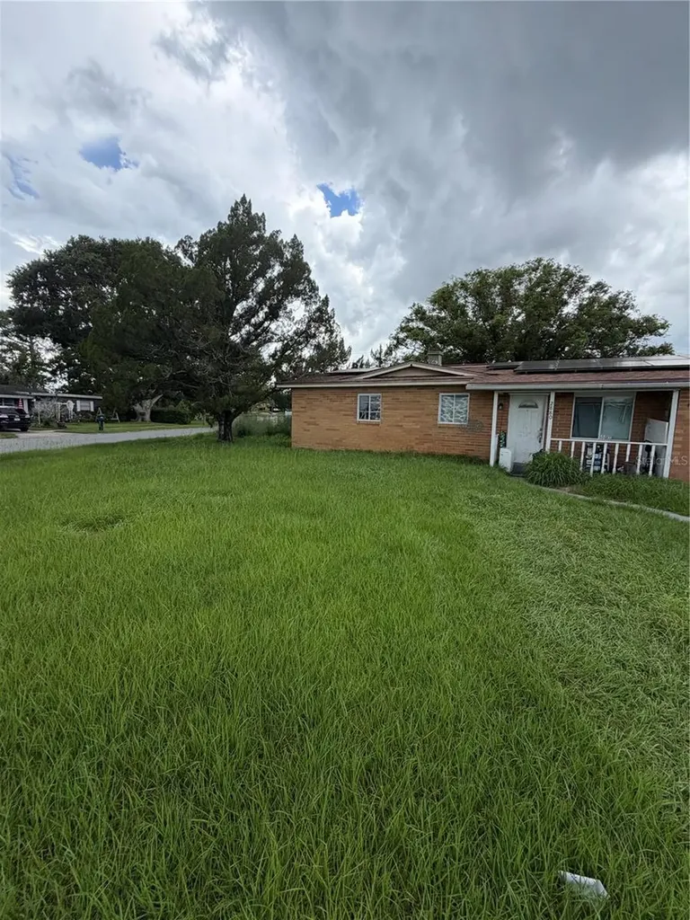 2880 Saturn Drive Titusville FL 32796