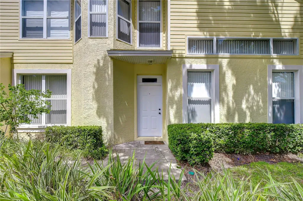 1050 Starkey Road Largo FL 33771