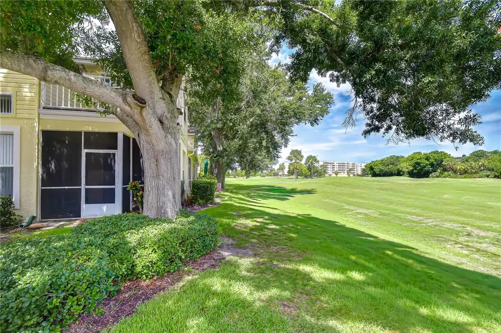 1050 Starkey Road Largo FL 33771
