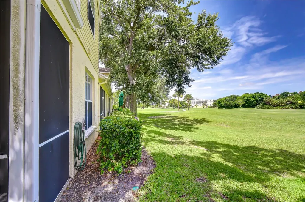 1050 Starkey Road Largo FL 33771
