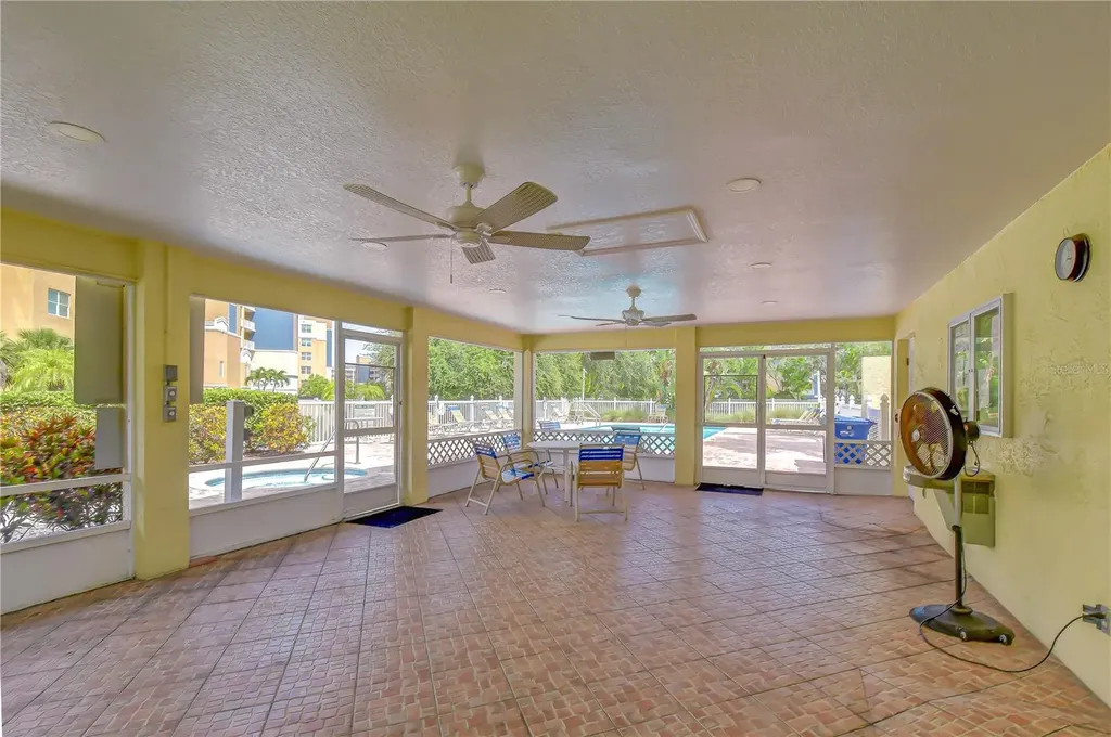 1050 Starkey Road Largo FL 33771