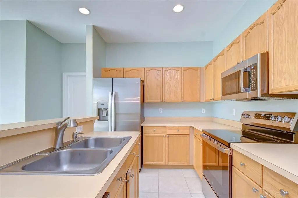 1050 Starkey Road Largo FL 33771
