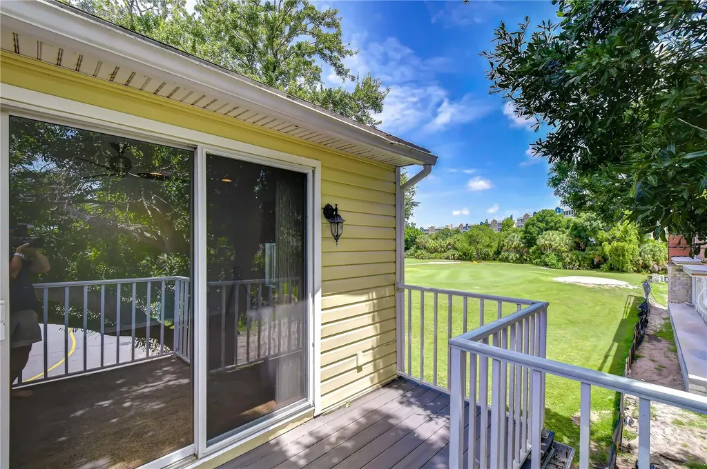 1050 Starkey Road Largo FL 33771