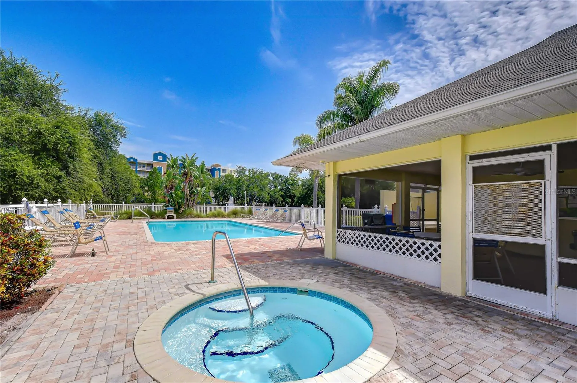 1050 Starkey Road Largo FL 33771