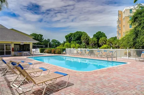 1050 Starkey Road Largo FL 33771