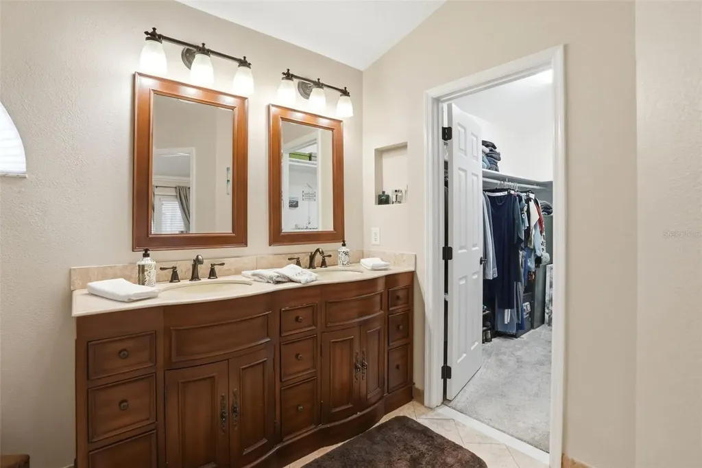 4967 Courtland Loop Winter Springs FL 32708